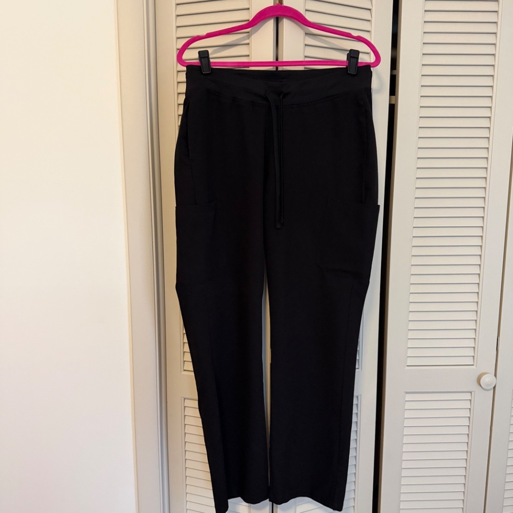 Black Mandala Scrub set - Picture 3 of 4